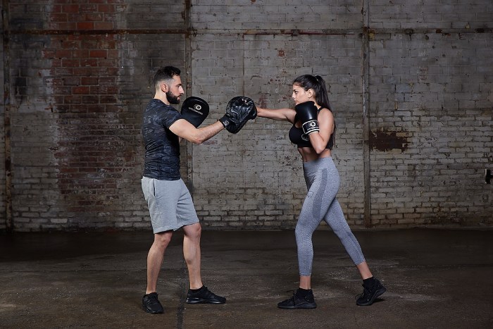 S'entraîner à la boxe sans matériel